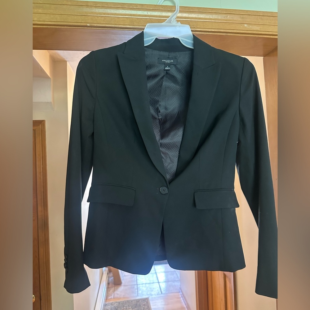 Ann Taylor Black Suit (Blazer and pants set)